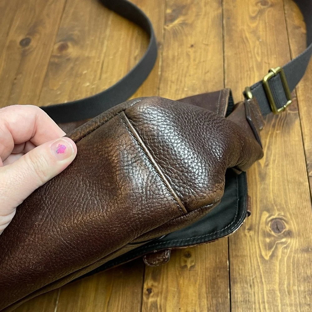 Fossil travis brown leather messenger bag